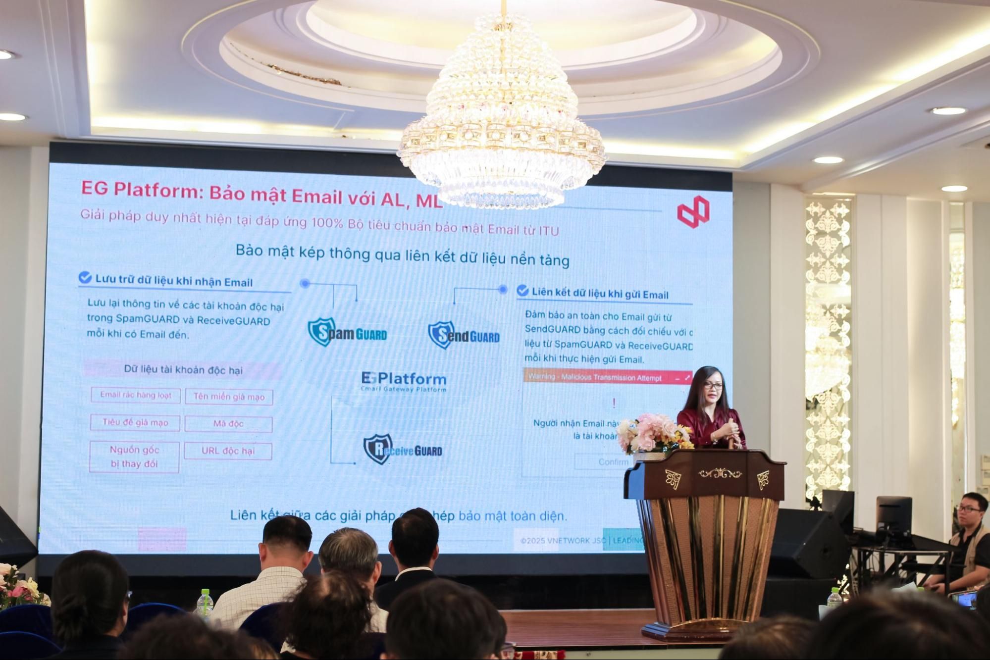 Hội nghị “An toàn công nghệ, phát triển bền vững trong kỷ nguyên số” diễn ra với sự quy tụ của nhiều doanh nghiệp 2.jpg